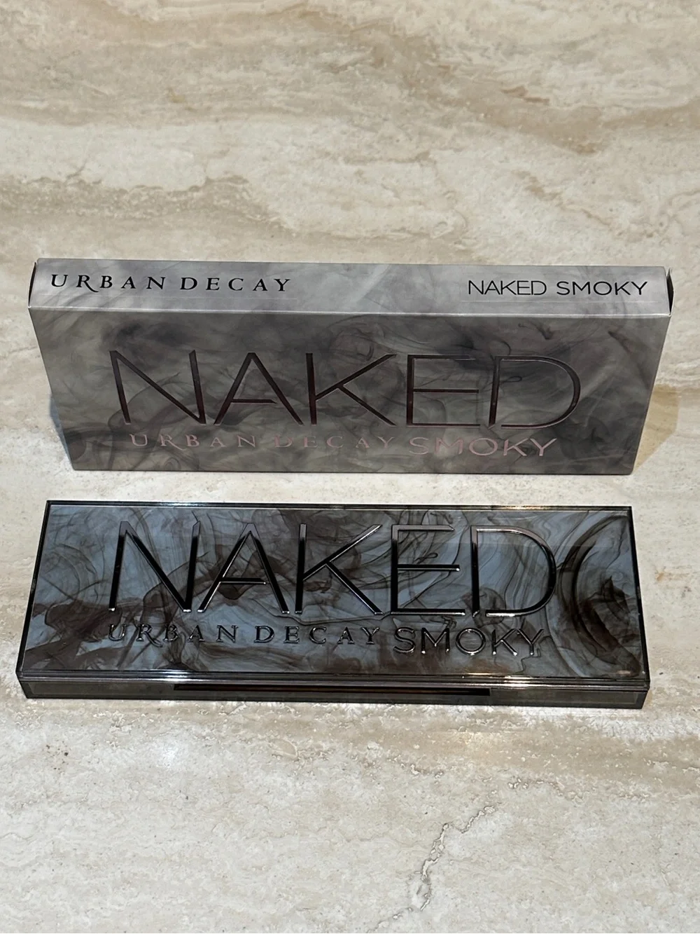Urban Decay Naked Smoky Eyeshadow Palette (RARE)